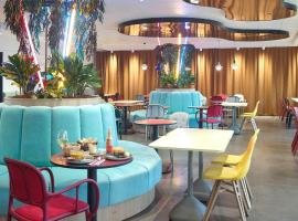 B&B HOTEL Paris 17 Batignolles: Paris'te bir otel