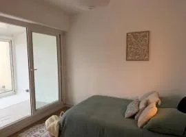 Studio cosy & lumineux avec véranda privative