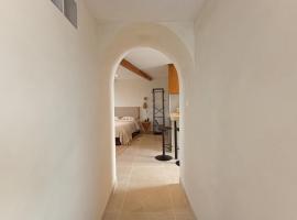 Templlo Residences Cozy Coastal Private Studios near Lisbon, Hotel in Trafaria