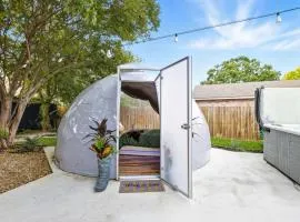 Luxe Family Escape with Games Hot Tub and Yard