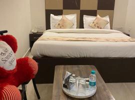 Ace hotel, hotelli kohteessa Zirakpur