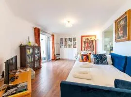 City-chic central studio near station Kingston - Pass the Keys