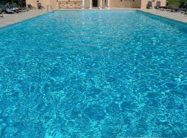 Appartement Domaine des Gipières - Villa D'Aulan, Hotel in Montbrun-les-Bains