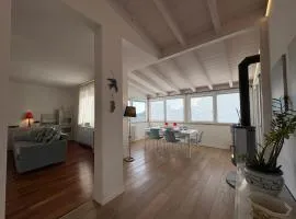 Trilo con solarium e giardino, SPIAGGIA E PISCINA INCLUSE Taunus Vacanze NR 505