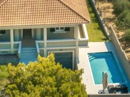 Antimo Villas - Alaya Private Villa with Pool