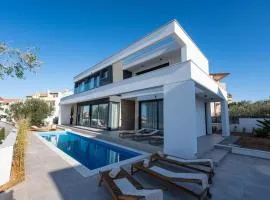 Holiday Home Elegante Villa Cataleya mit privatem Pool und Sauna by Interhome