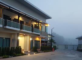 Smile Resort Thungsong, hotel pre rodiny v destinácii Thung Song