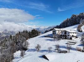 Agriturismo Ferienhof Gschloier - Adults Only, hotel din Laion