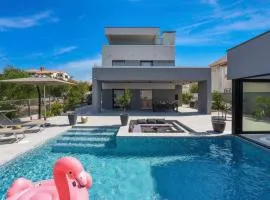 Holiday Home Villa Omnia mit Whirlpool by Interhome