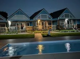 Domki Rekreacyjne "Błękitne Wzgórze"