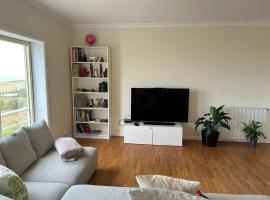 Apartamento vista mar, hotel i Labruge