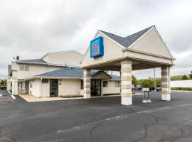 Viesnīca Motel 6-Crawfordsville, IN pilsētā Krofordsvila