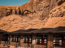 Victoria rum Luxury camp