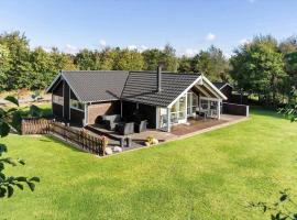 LF10208-Struer-Skovstien-8, villa i Vester Assels