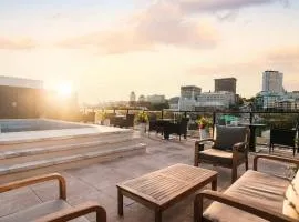 Sunset City City views & sunsets Rooftop pool