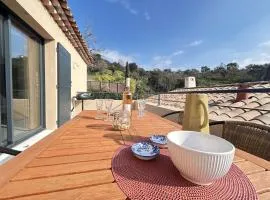 SM029-022 GRIMAUD Maison 3 pièces 4 couchages