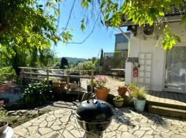 Peaceful Countryside Getaway