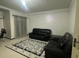 Modern 3-room house with Parking, hotel en Annaba