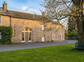 Maple Cottage, Stylish Holiday Home for 6 Near the Lake District