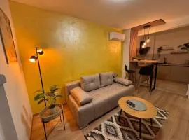 Aura Apartment FREE PARKING