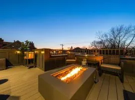 Rooftop Patio, Hot Tub and Games City Escape