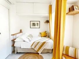 Casa Maddy Anacapri Yellow Room