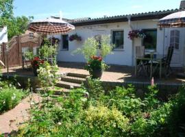 Ferienwohnung-Familie Beitz, hotel v destinácii Zirchow