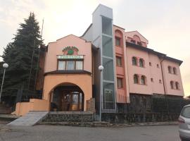 Green Hotel Fortuna – hotel w mieście Saparewa Banja