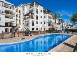 Front Line Golf Luxury , Private Retreat & Course Views