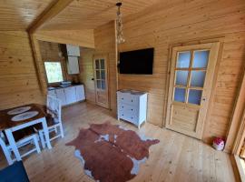 Domki w sadzie - Gościniec LECH, hotel em Kosewo