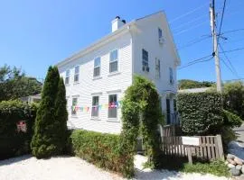 High Tide Upper Level