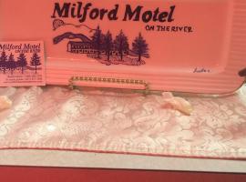 Milford Motel On the River, hotel i Milford