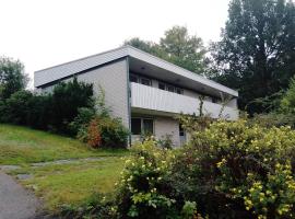 Holiday Home Sommarsol by Interhome, hotel a Jämshög