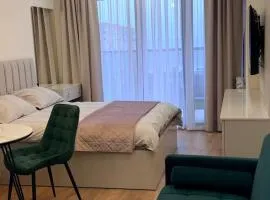 next apartment lux