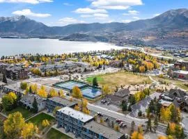 Downtown Dillon! Cozy Condo Near 5 Major Ski Areas
