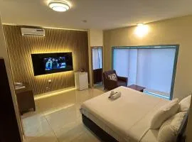 Murex Plaza Hotel & Suites