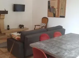 Appartements professionnels - Secteur Coutras