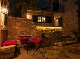 Apartment Kleine Wohnung in Omiš mit Privatem Balkon by Interhome