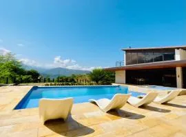 FIincaVilla Cavil a 50 min de Medellin