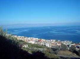 La Suite, hotel ieftin din SantʼAlessio Siculo