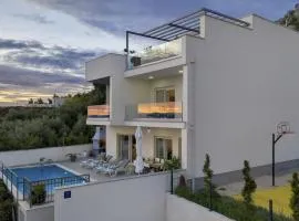 Holiday Home Villa inmitten der Natur in ruhiger Lage by Interhome