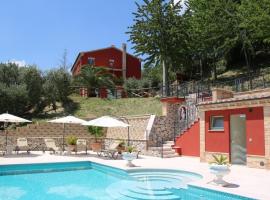 Holiday Home Casa Sacciofa in Monte Rinaldo by Interhome, khách sạn ở Monte Rinaldo