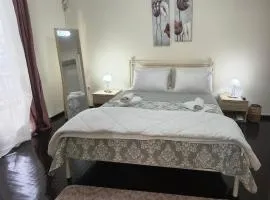 Piraeus City Center Apartment Port & Metro Dimotiko theatro