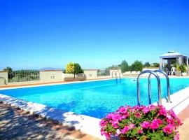 Apartment Anwesen mit Gemeinschaftspool by Interhome