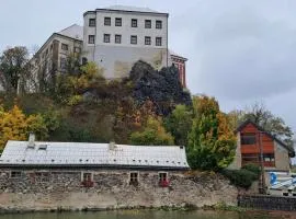 Párty Haus pod Milešovkou