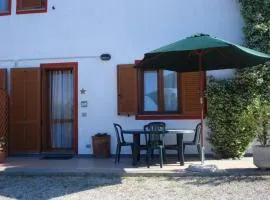 Apartment Appartement in Capoliveri mit Grill- Garten und Terrasse by Interhome
