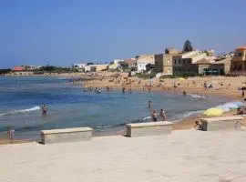 Apartment Agamennone- Wohnung 20 Meter vom Meer entfernt mit einer möblierten Terrasse- by Interhome