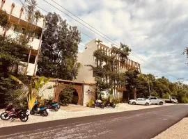 Homa KAH Lifestyle apartments, Pool, Rooftop & Gym