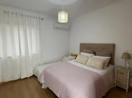 Cozy & Modern Apartment in Algarve Near Beach & Town