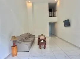 Spacious Modern Home 5BR